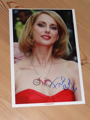 Sexy FREDERIQUE BEL Originalautogramm GROSSFOTO!