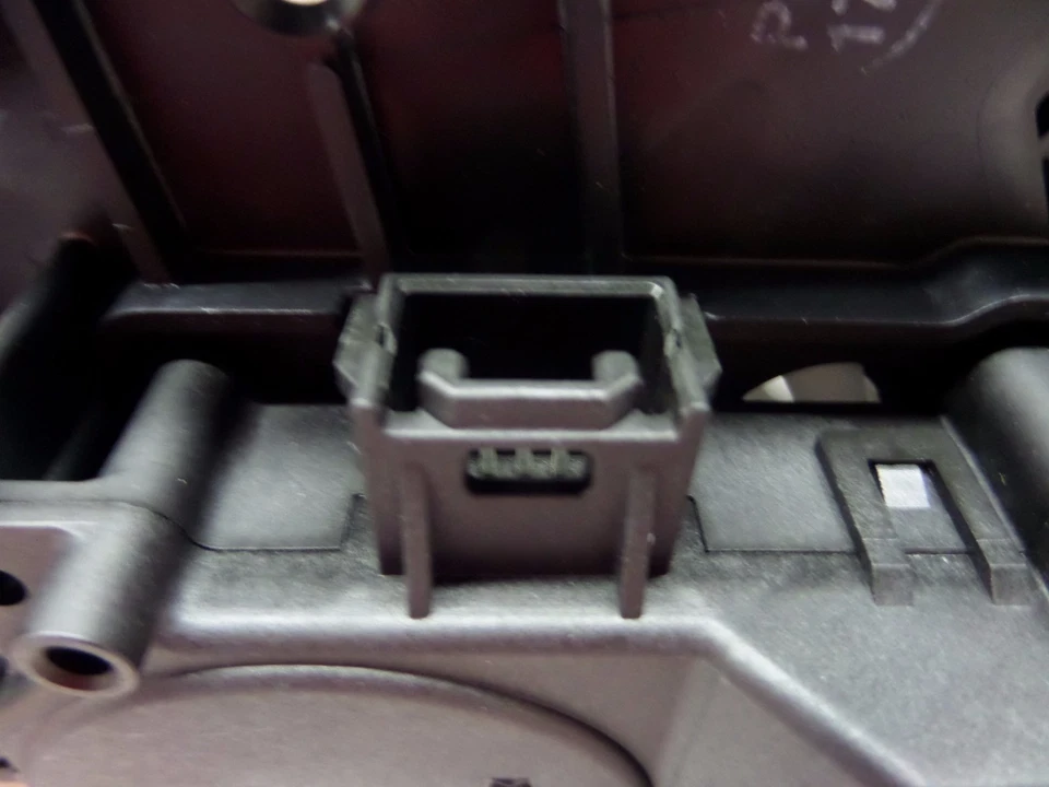 Toyota Tundra Sequoia Aquecimento e A/C Amortecedor Servo Conjunto Original OEM - Imagem 3 de 4