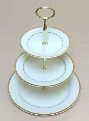 Spode Golden Eternity '' (Y8186) Dreistufig Kuchenständer