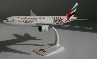 Emirates Airlines - Arsenal London - Boeing 777-200LR Herpa Snap-Fit 611060 B777
