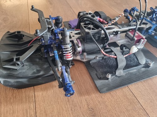 Traxxas slash custom build! - 第 1/17 張圖片