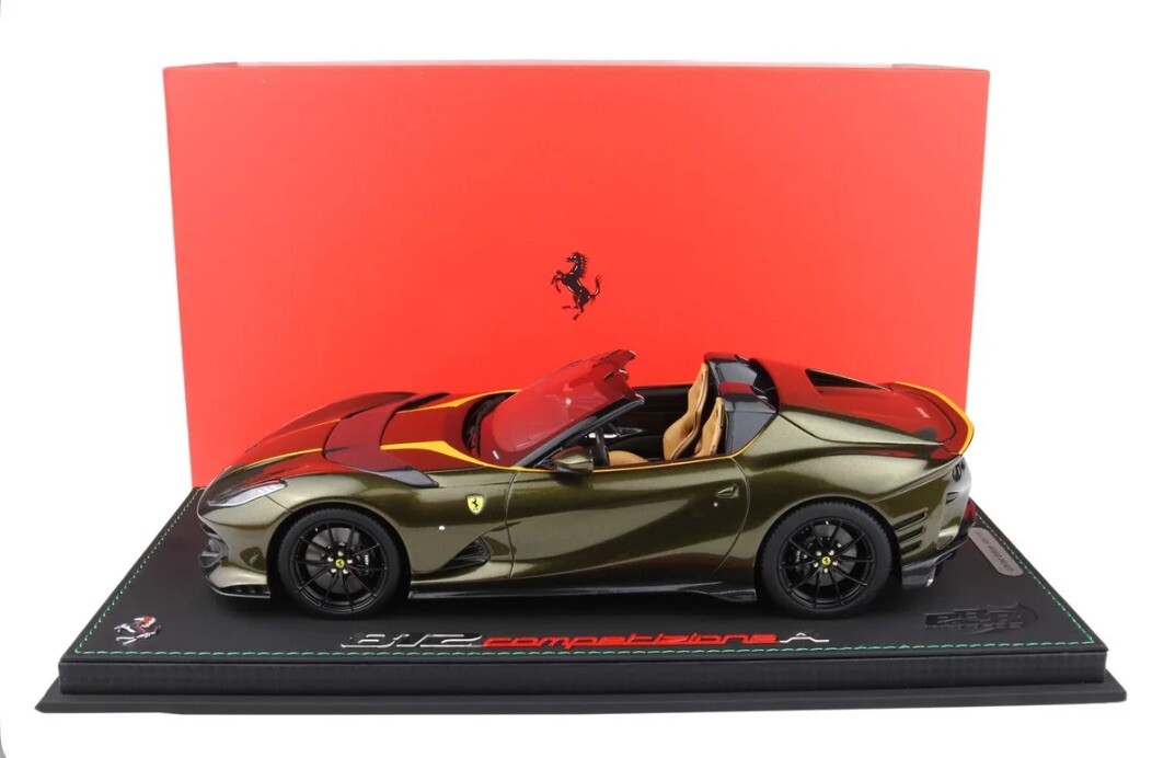 1:18 BBR FERRARI 812 COMPETIZIONE APERTA VERDE VOLTERRA No D&G MR