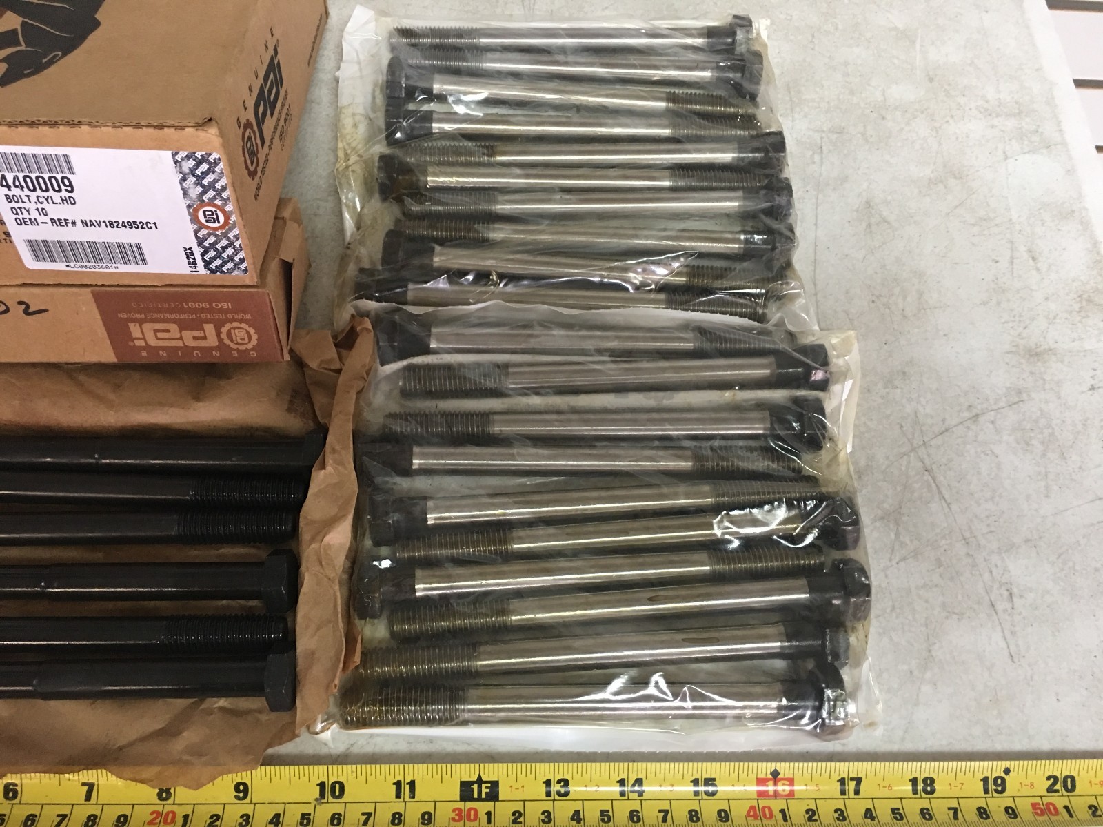 Cylinder Head Bolt Kit for International DT466. PAI Ref. 1824952C1