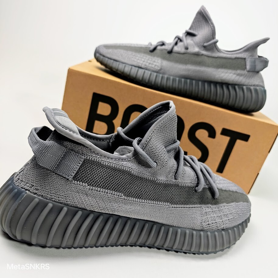 Adidas US 13.5 Men's  Steel Grey Boost Knit Streetwear Yeezy 350 V2   IF3219 New thumbnail 12