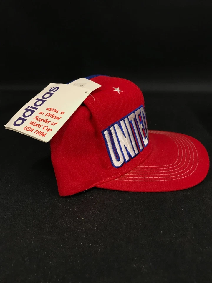 DE COLECCIÓN Copa Mundial de Estados Unidos 1994 Gorra Snapback Rojo Adidas! ¡Nuevo con etiquetas! Foto 2 de 4
