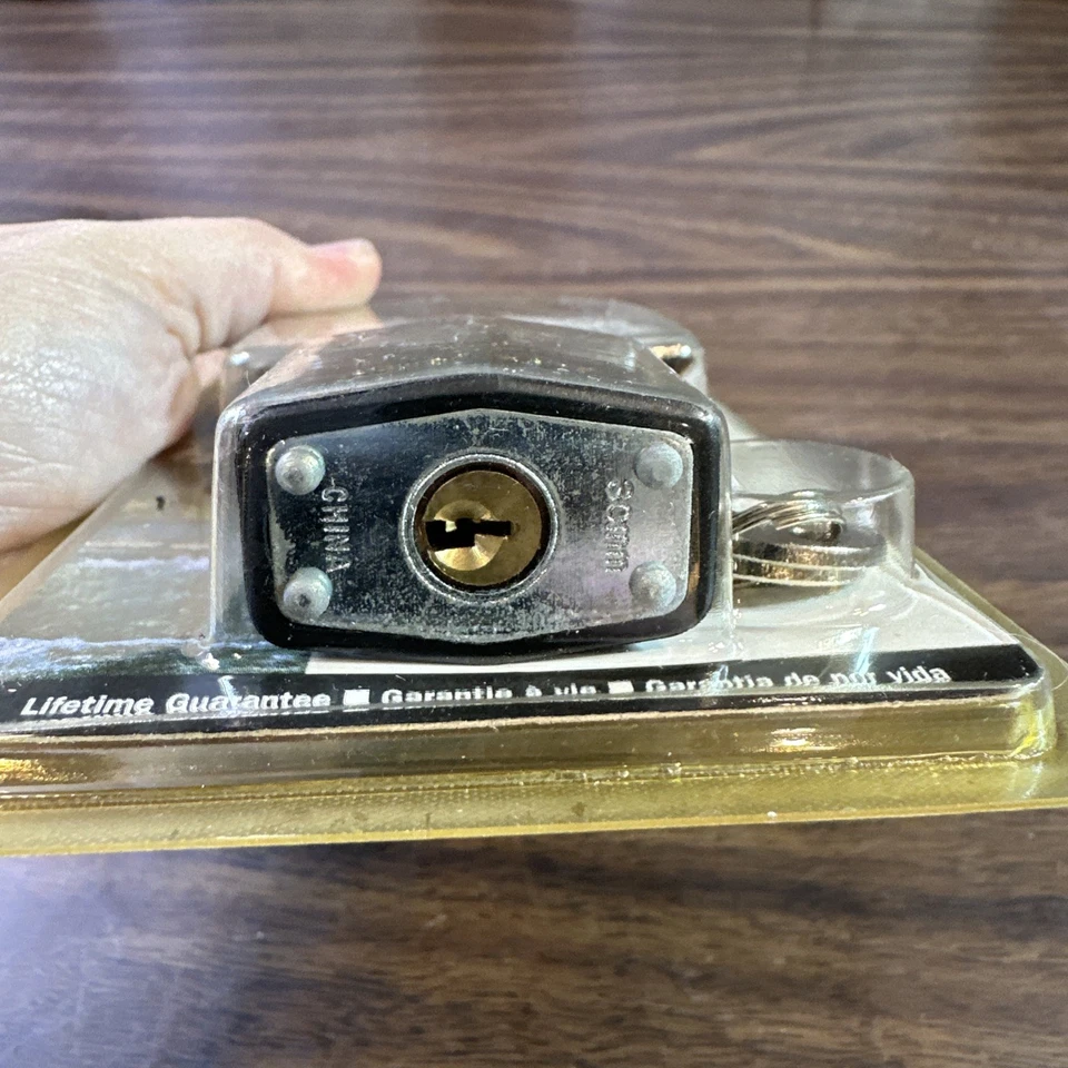 Master Lock 99DSPT 14" Cable w/Key For: Gun Safety Bike Bicycle Computer NEW 🔐 - Image 3 of 4