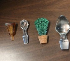Set of 4 Glass Cork Bottle Stoppers Barware - Clear,Green,Amber One Is Chipped