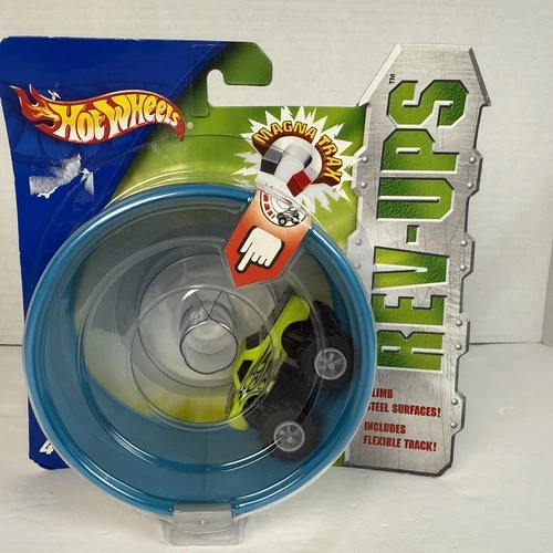 Vintage Hot Wheels Rev-Ups Magna Trax Green Truck Climbs Steel Surfaces 2003 New