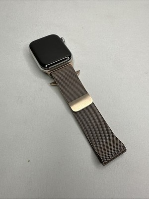 Apple Series 6 40MM GPS + CELLULAR Watch w/ Milanese Loop