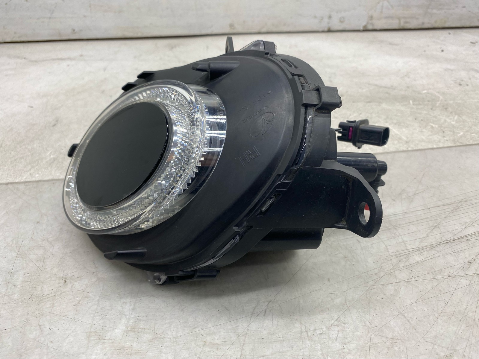2015-2020 BENTLEY BENTAYGA OEM RH RIGHT TURN SIGNAL LED LIGHT LAMP 6A953042D