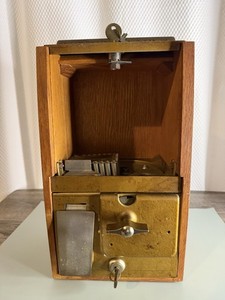 Vintage 1950s Victor Vending Corp. "Baby Grand" Gumball Machine W/ Key