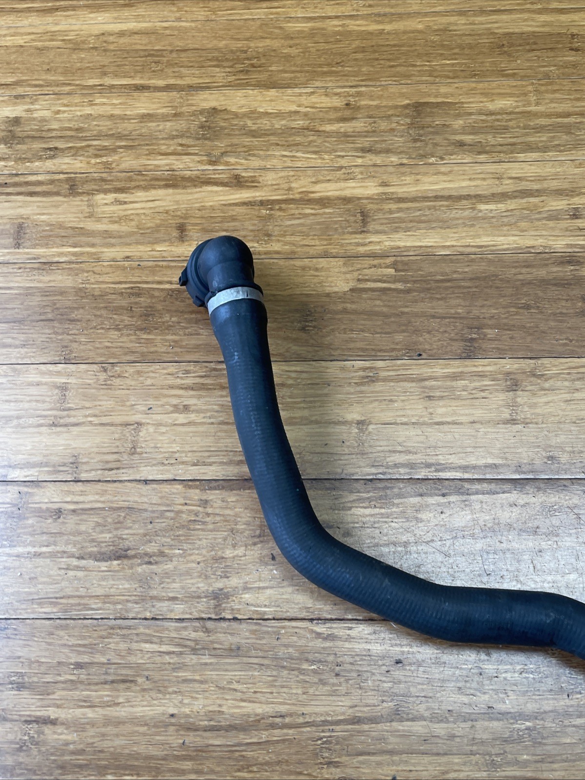BMW i8 2014-2020 Hose pipe