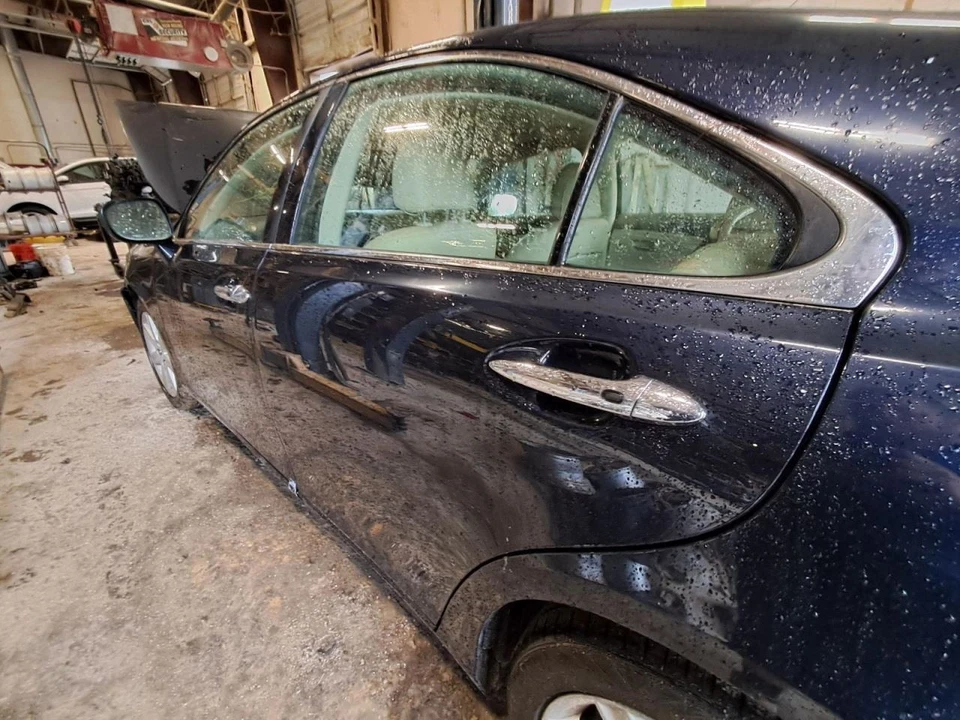 2007 LEXUS ES350 Front Windshield Wiper Motor OEM 167K Miles Used 8511033330 - Image 2 of 4