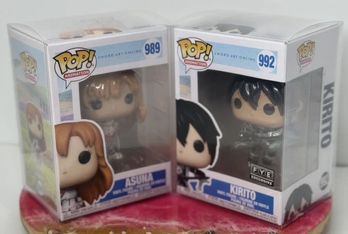 Funko Pop! Vinyl: Sword Art Online - Kirito - FYE (Exclusive) #992 Plus Asuna