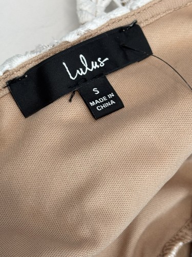 Nuevo con etiquetas Vestido ajustado de encaje blanco Lulus para mujer talla pequeña - Imagen 11 de 13