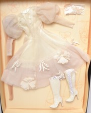 OLIVIA CHASE ROMANTIC NOTION 16 OUTFIT ONLY T...