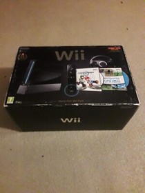 Nintendo Wii Black 25th Anniversary Mario Kart Pack with Donkey Kong NES - Boxed