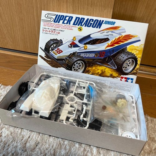 Caja conmemorativa Tamiya Racer Mini 4x4 selección especial Vol. 2 y Cuerpo Transparente Japón - Imagen 8 de 13