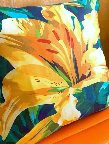 Set/2 Colorful Modern Yellow Lily Outdoor Waterproof Patio Pillow Cushion Covers - Picture 3 of 6