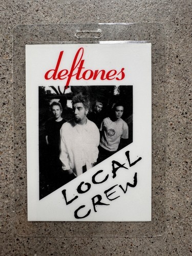 Deftones local crew laminated Working pass - Picture 1 of 2