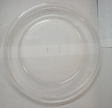 Pyrex 9-inch Pie Plate 209 H-25 Excellent Condition Made in the USA
