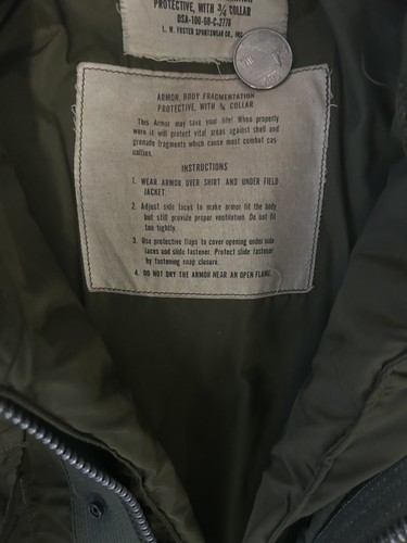 Vintage Vietnam War M69 US Army Fragmentation Jacket Size S Flak Vest 3/4 Collar - Picture 6 of 7