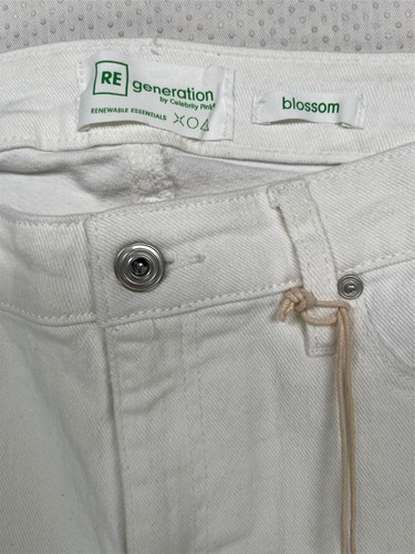 Bermudas de tiro alto con puño enrollado rosa celebrity blancas talla 5 nuevas con etiquetas - Imagen 5 de 7
