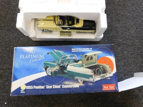 Sun Star Platinum 1955 Pontiac Star Chief Convertible 1:18 New in Box Yellow - Picture 2 of 4