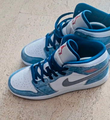 Nike Air Jordan 1 Mid Herren Sneaker Mid Top Leder gepolstert EU 39