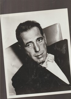 8X10 B&W PHOTO OF CLOSE UP HUMPHREY BOGART