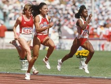 Florence Griffith Joyner USA Nataliya Pomoshchnikova USSR Gwen Tor- Old Photo 1