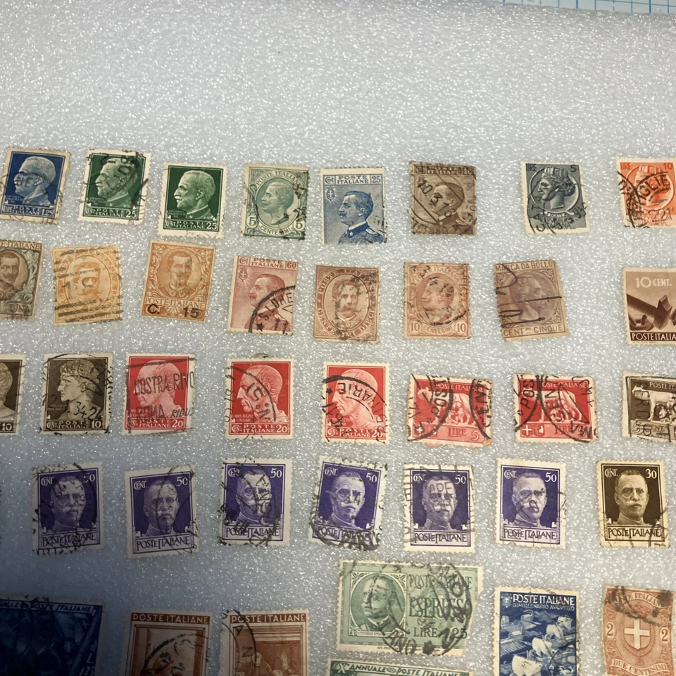 55+ USED/HR/Cancelled Vintage Italy Stamps, 1915-1965; Nice Mixed Lot; DEAL! - Image 3 of 4