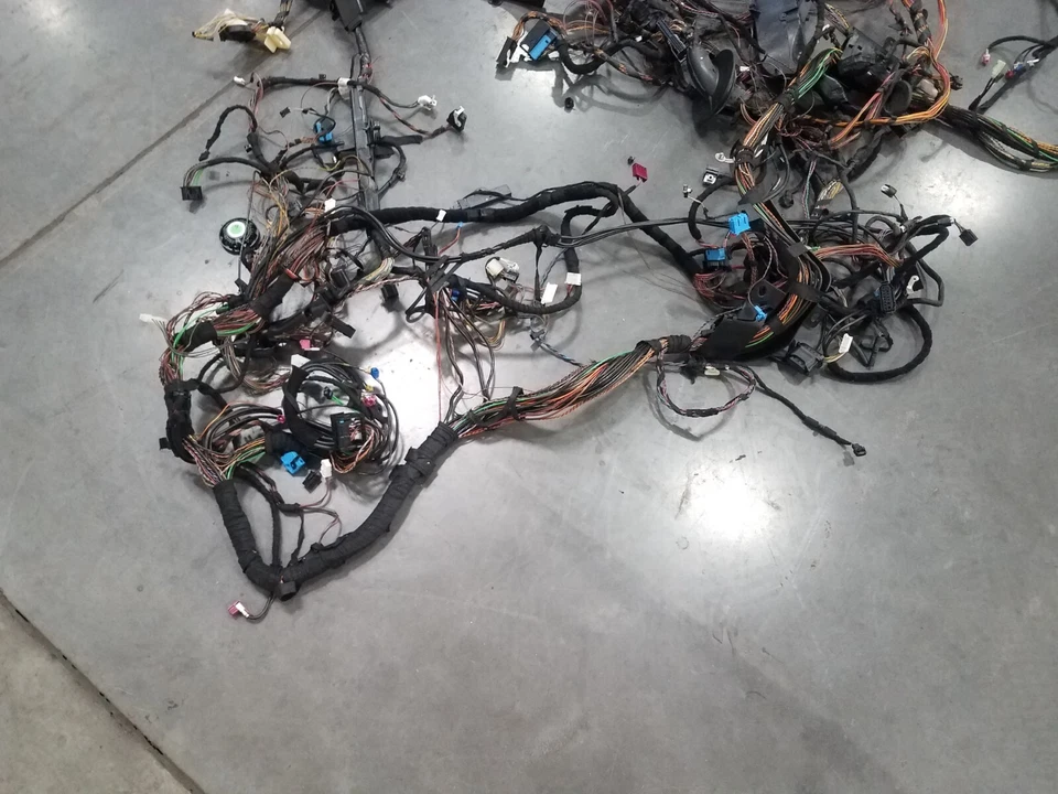 2013 BMW M5 F10 шасси жгут проводов #6234 Q1 - Изображение 4 из 4