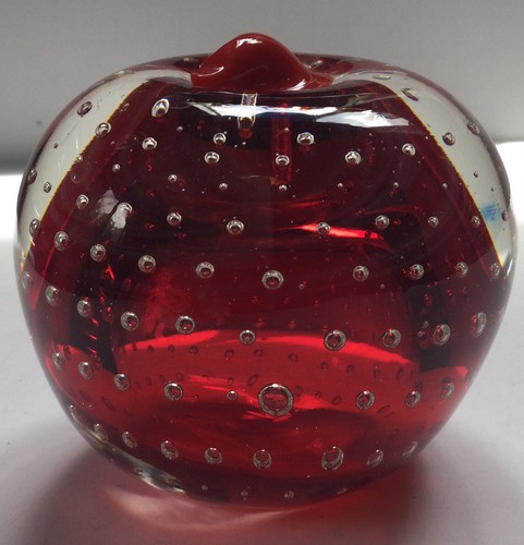 Red Cased Glass Apple Paperweight Controlled BubblesBullicanti Red Stem - Picture 7 of 12