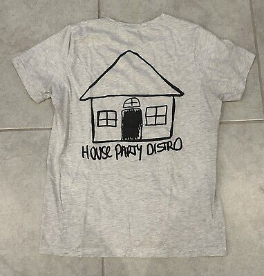 House Party Distro Tシャツ WRMFZY SUPDEF SUPDEF X HOUSE PARTY DISTRO Tシャツ wrmfzy - メルカリ