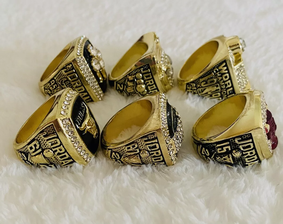 Michael jordan store rings year