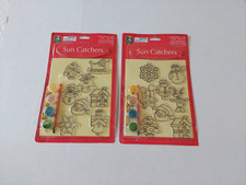 Vintage Christmas House Sun Catchers Craft 8 Pack. Lot Of 2