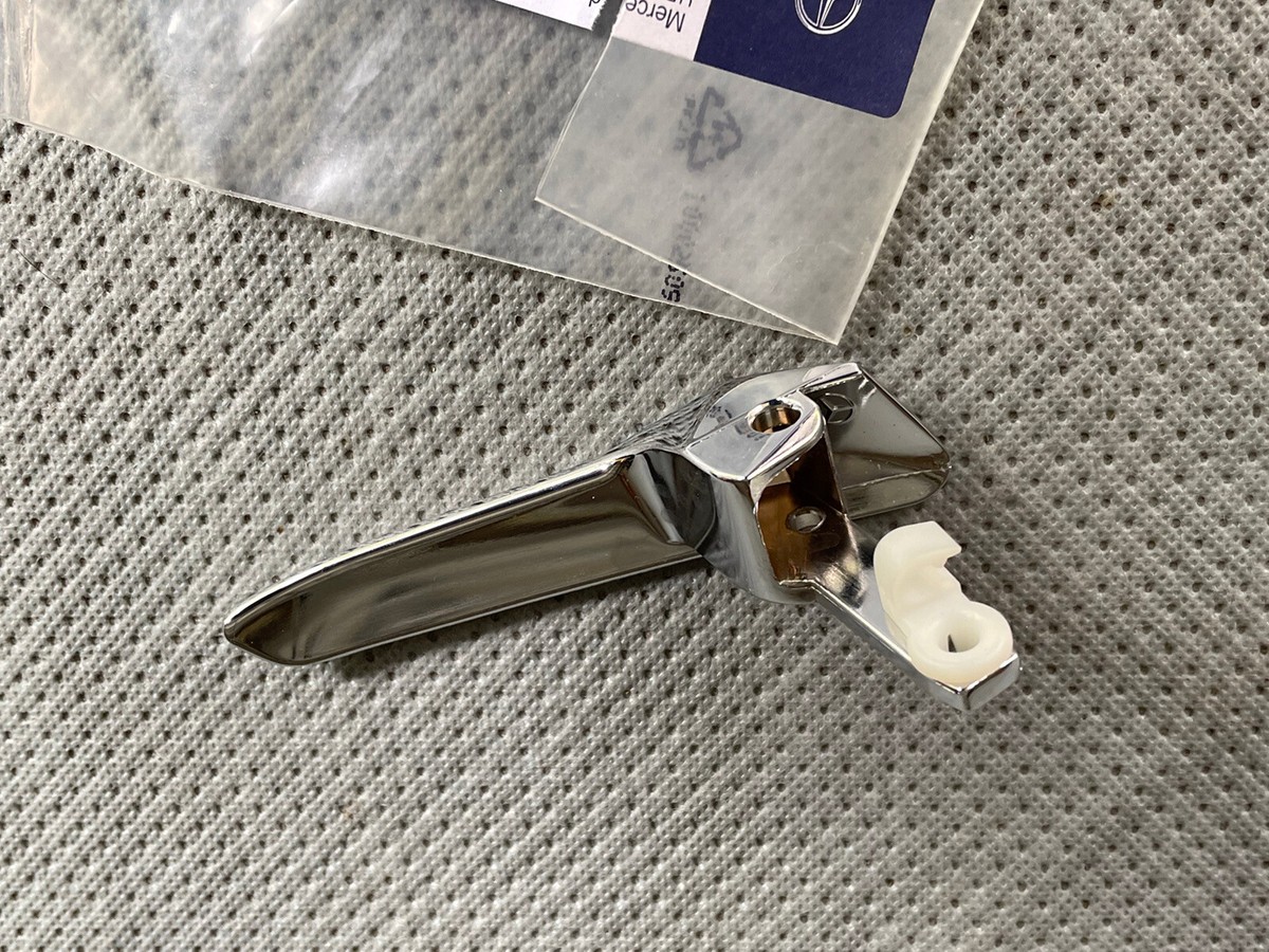 Mercedes-Benz A2027660124 W202 R170 W163 W463 94-18 Inner Door 