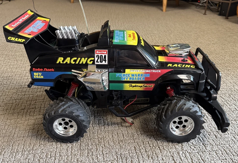 Camión de radiocontrol Nikko todoterreno Radio Shack Fierce Warrior 1996 negro probado Foto 3 de 4