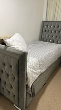 Plush Velvet Chesterfield Gas Lift Ottoman Storage Bed With Mattress