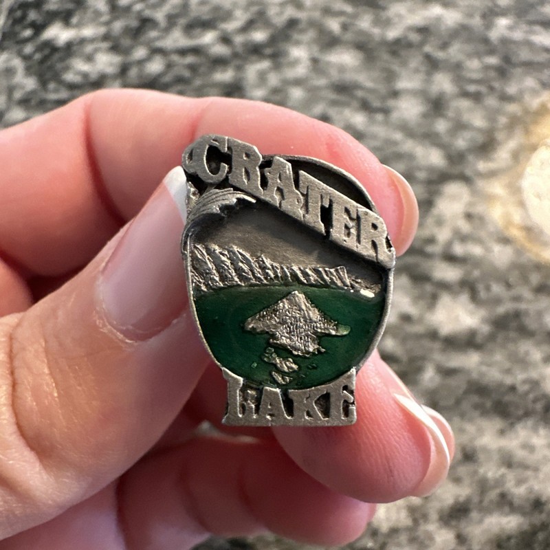Vintage 1995 Crater Lake Travel Souvenir Pin