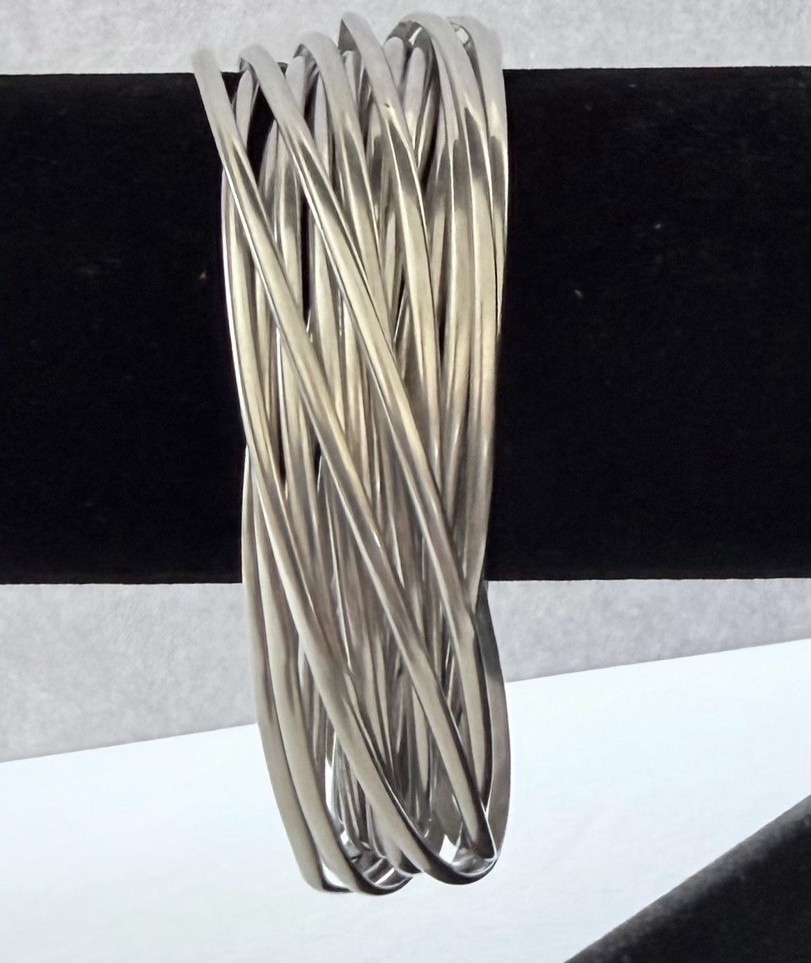 Sterling Silver Heavy Interlocking 21 BANGLES Bra… - image 2