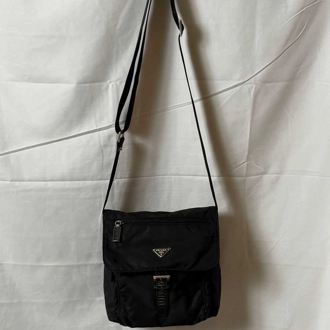 Prada Black Nylon Leather Handle Messenger Bag Vintage Authentic thumbnail 4