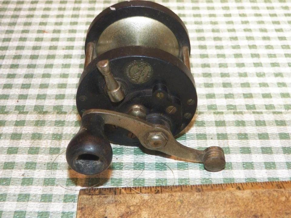 Mowaco vintage Montgomery Ward Nº Carrete de fundición de pesca 150 Foto 2 de 4