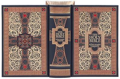 聖書 Holy Bible: New King James Version 新品 The Holy Bible