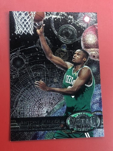 Antoine Walker #72 1997 Metal Universe card