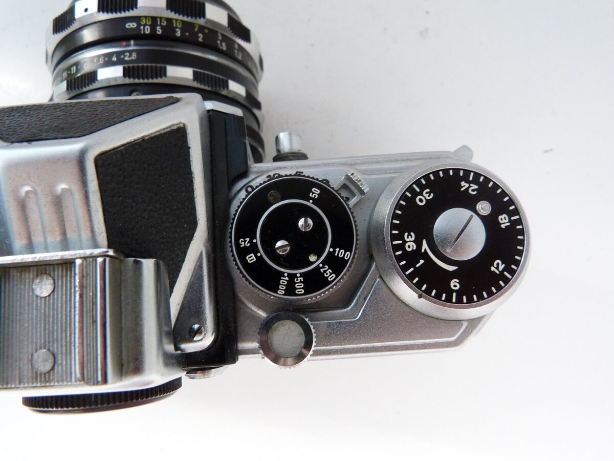 VINTAGE EDIXA MAT REFLEX Mod.D with EDIXA XENAR 50/2.8 lens VINTAGE EDIXA MAT REFLEX Mod.D with EDIXA XENAR 50/2.8 lens