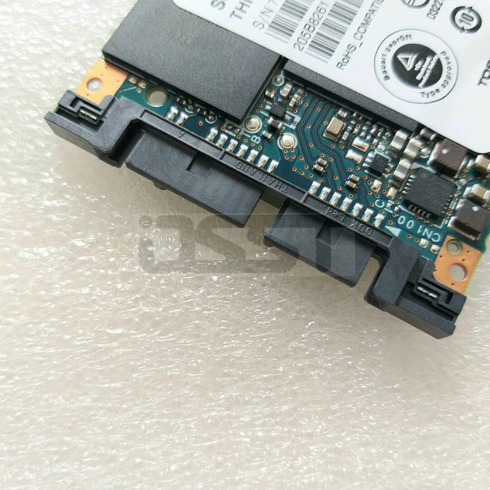 New Toshiba THNSNC128GMMJ 1.8" 128GB Micro SATA SSD 3Gb/s MLC Solid State Drive - Image 2 of 4