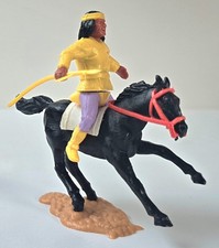 Timpo /  Apache mit Speer - Reiter mit seltenem Unterteil    # T 7438