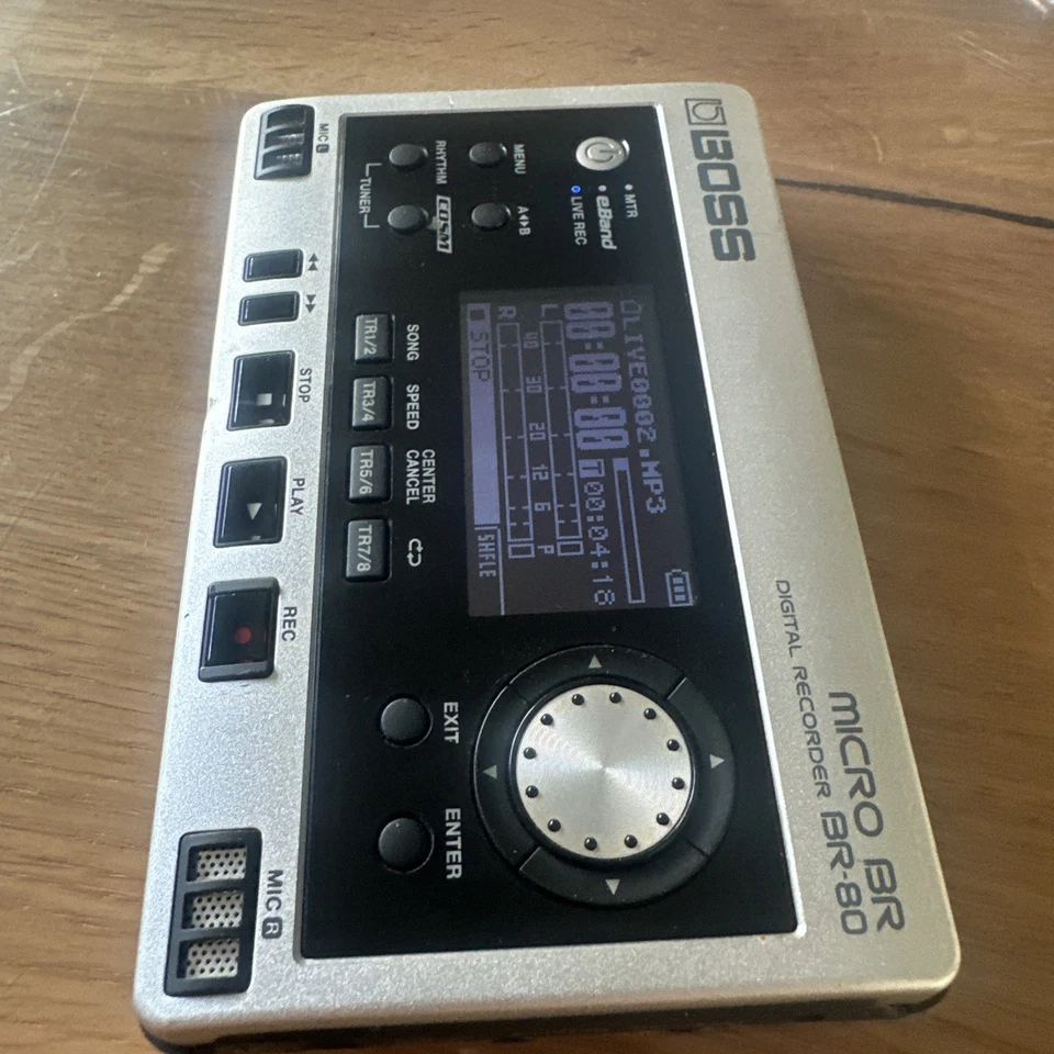 BOSS Micro BR-80 Digital Recorder Multi-Track MTR - Bild 2 von 4